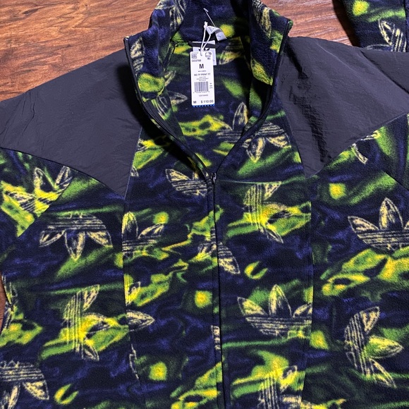 Brand New Men’s Adidas Big Trefoild Printed Polar - Picture 9 of 14